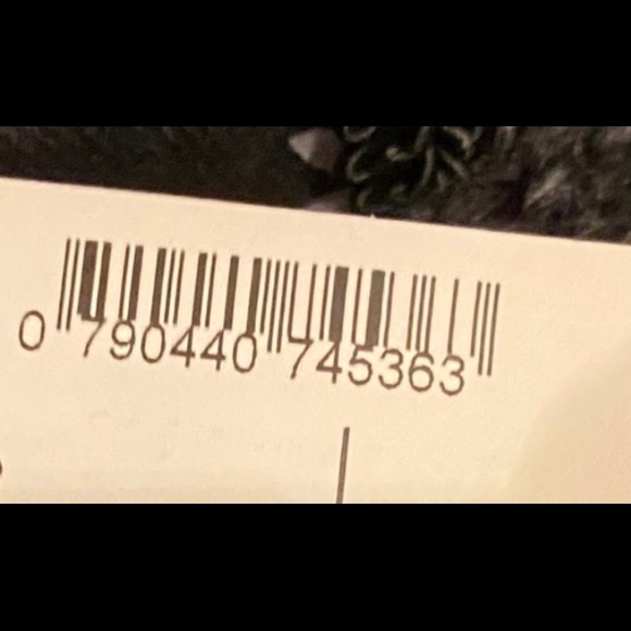 Saks fifth avenue multi-colored gray/black winter sweater. Size M “NWT” - Picture 10 of 10